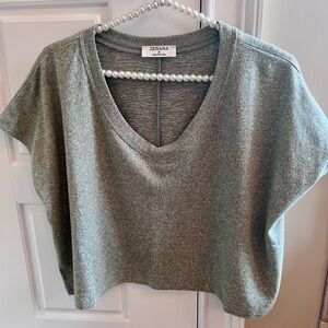 Zenana Women's V-Neck Light Olive Crop Top